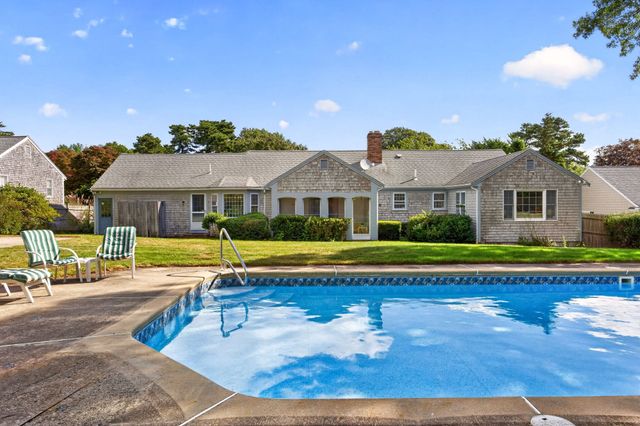 21 Clearview Drive, Dennis, MA 02641
