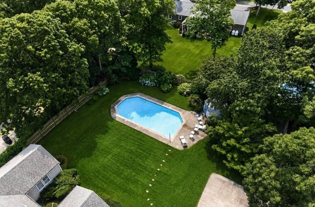 21 Clearview Drive, Dennis, MA 02641