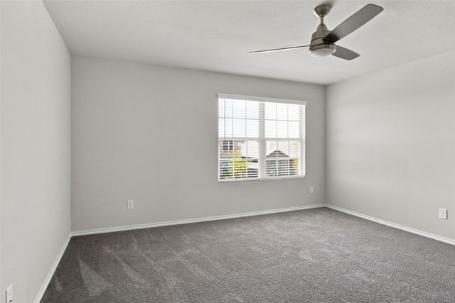 944 Ravenwood Lane, Van Alstyne, TX 75495