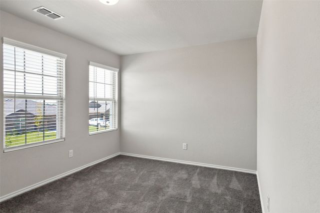 944 Ravenwood Lane, Van Alstyne, TX 75495
