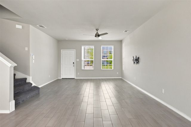 944 Ravenwood Lane, Van Alstyne, TX 75495