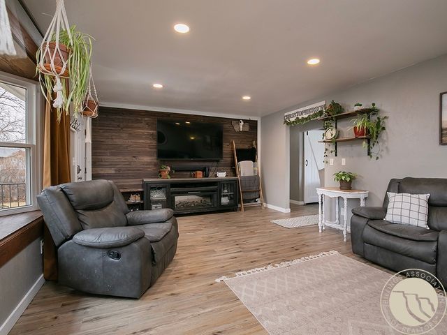 1704 Burlington AVENUE, Billings, MT 59102