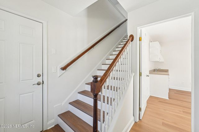 210 21ST Avenue S, Jacksonville Beach, FL 32250