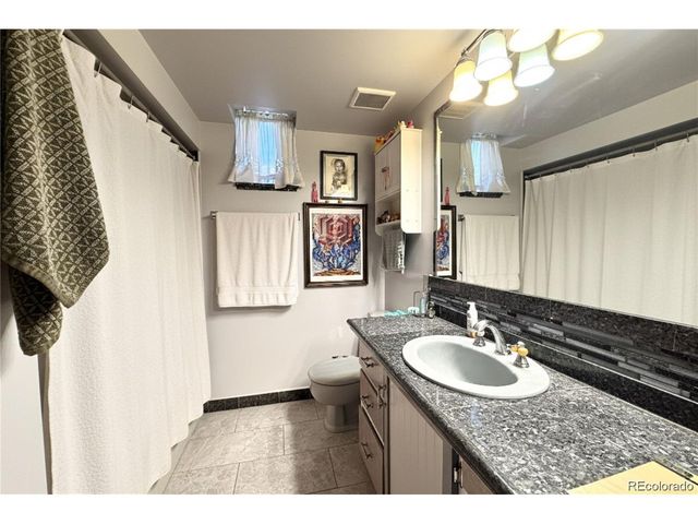 625 E Floyd Ave, Englewood, CO 80113