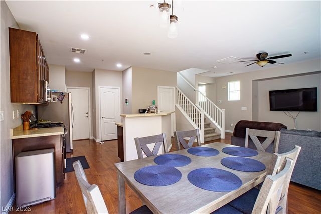 681 Lucky Pine Street, Henderson, NV 89002