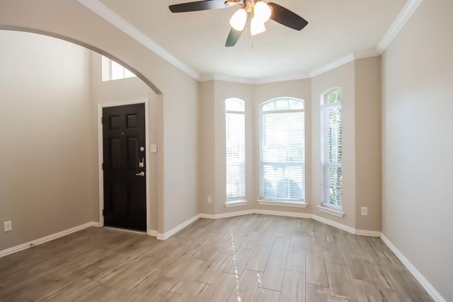 28923 Hidden Lake W, Magnolia, TX 77354