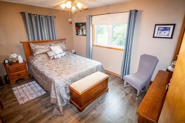 11621 Kimball Avenue, Waterloo, IA 50701