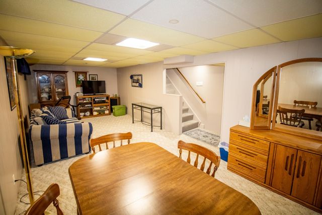 11621 Kimball Avenue, Waterloo, IA 50701