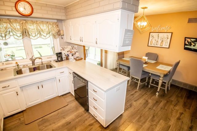 11621 Kimball Avenue, Waterloo, IA 50701