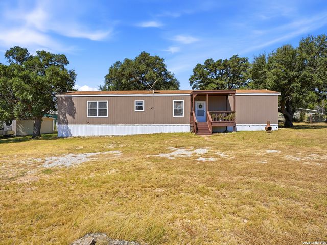 260 PRIVATE ROAD 1514, Bandera, TX 78003