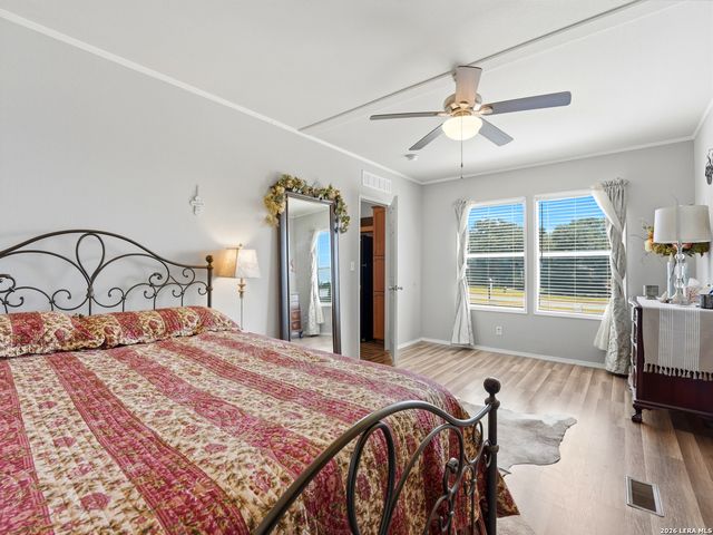 260 PRIVATE ROAD 1514, Bandera, TX 78003