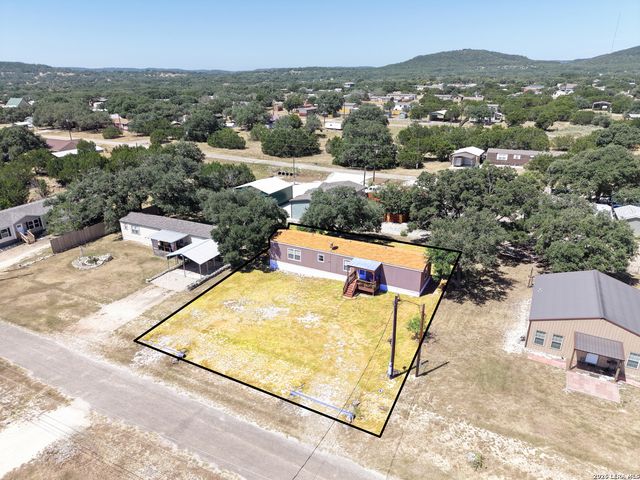 260 PRIVATE ROAD 1514, Bandera, TX 78003