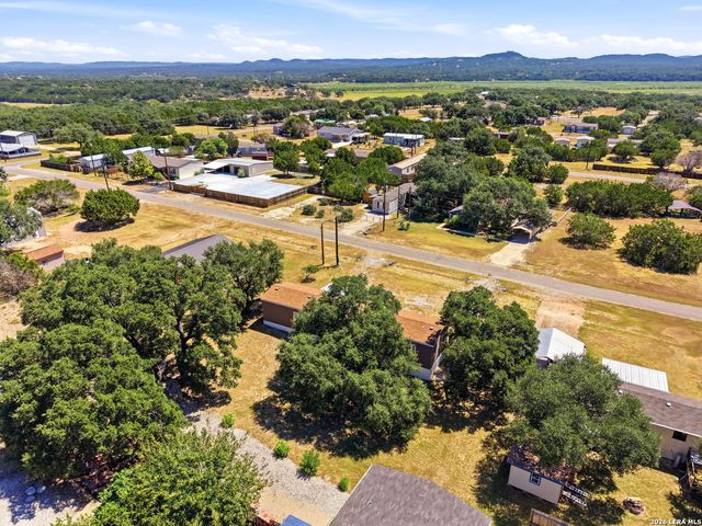 260 PRIVATE ROAD 1514, Bandera, TX 78003