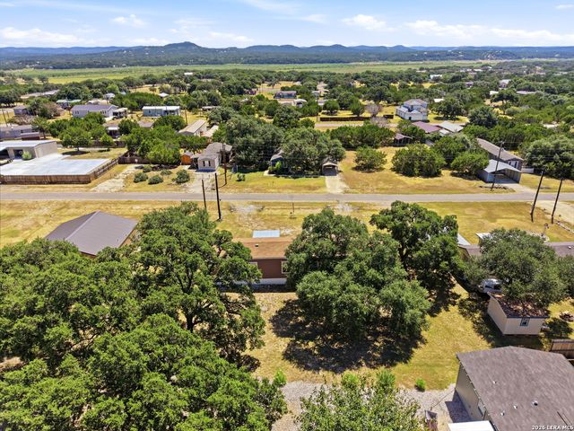 260 PRIVATE ROAD 1514, Bandera, TX 78003