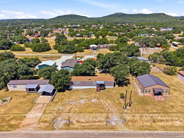 260 PRIVATE ROAD 1514, Bandera, TX 78003