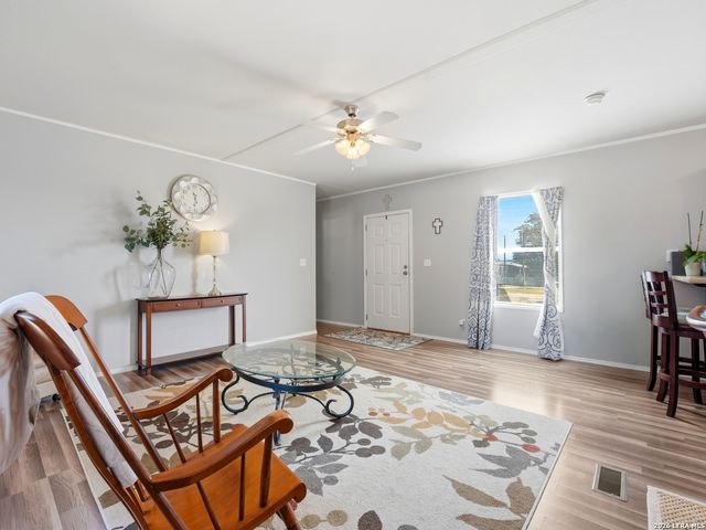 260 PRIVATE ROAD 1514, Bandera, TX 78003