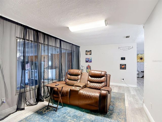 331 BAY STREET, Auburndale, FL 33823