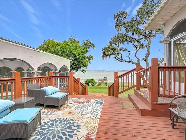 331 BAY STREET, Auburndale, FL 33823
