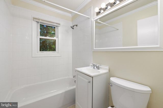 14309 FAIRMONT CT, Woodbridge, VA 22193