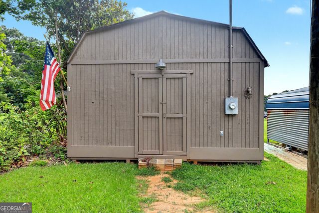 34 Combs Street, Locust Grove, GA 30248