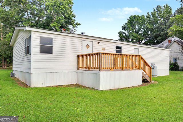 34 Combs Street, Locust Grove, GA 30248