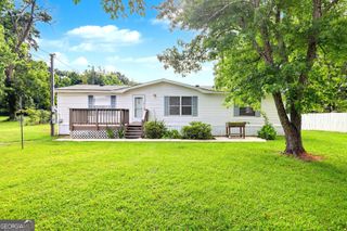 34 Combs Street, Locust Grove, GA 30248