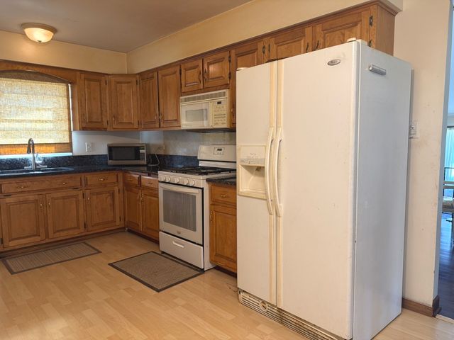 5942 W 124th Street, Alsip, IL 60803