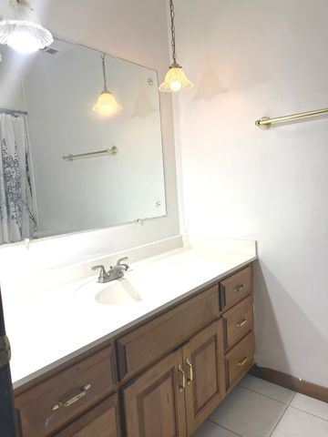 5942 W 124th Street, Alsip, IL 60803
