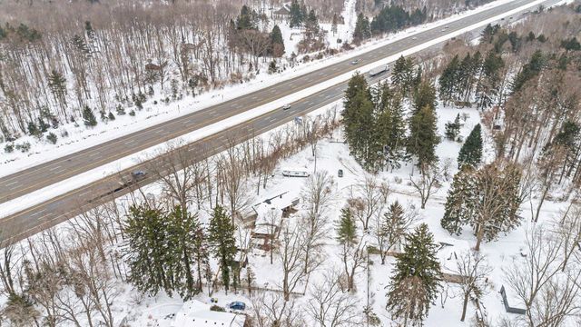 12435 Sandpiper Lane, Sawyer, MI 49125