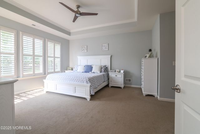 31 Garden Path, Barnegat, NJ 08005