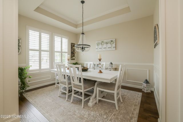 31 Garden Path, Barnegat, NJ 08005