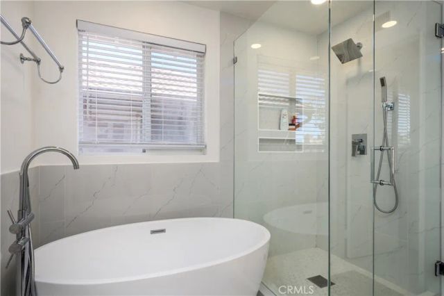18 Via Florencia, Mission Viejo, CA 92692