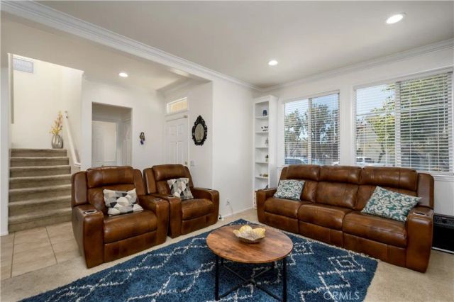 18 Via Florencia, Mission Viejo, CA 92692