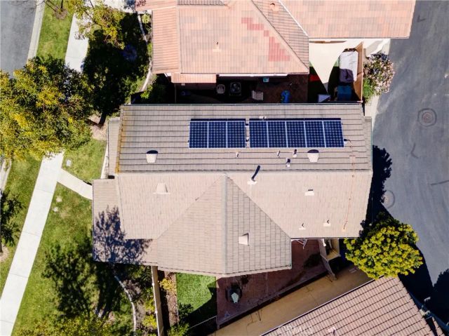 18 Via Florencia, Mission Viejo, CA 92692