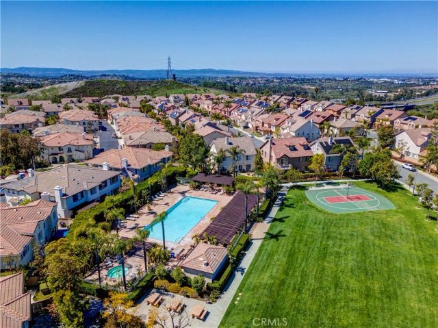 18 Via Florencia, Mission Viejo, CA 92692