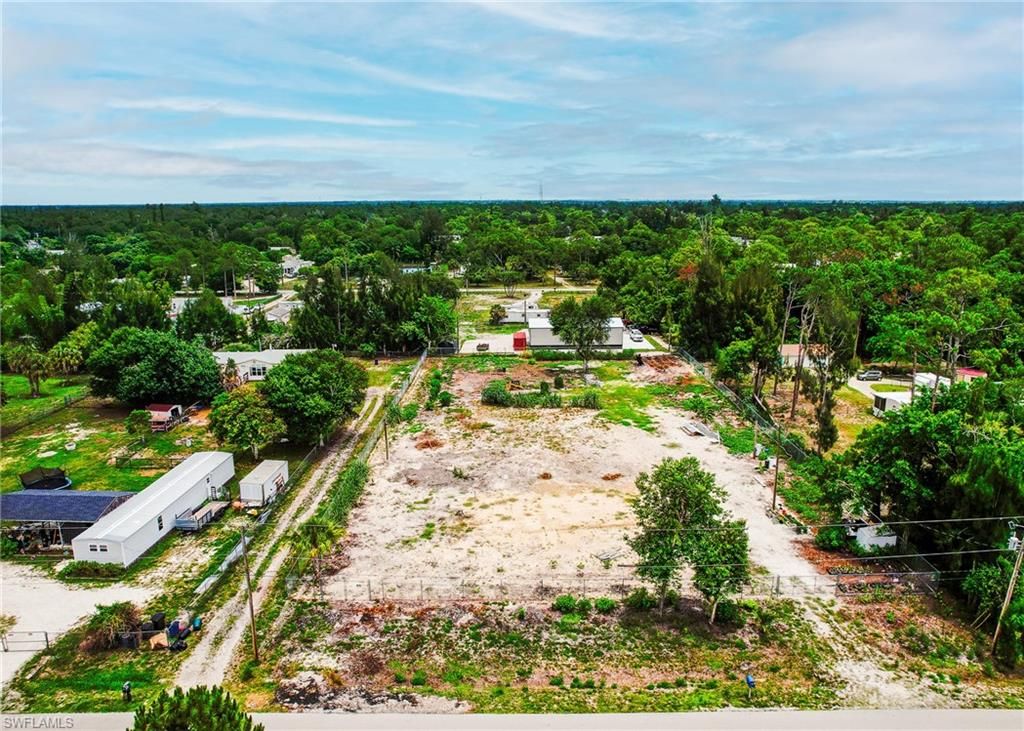 7979 Bogart DR, NORTH FORT MYERS, FL 33917 — photo 3