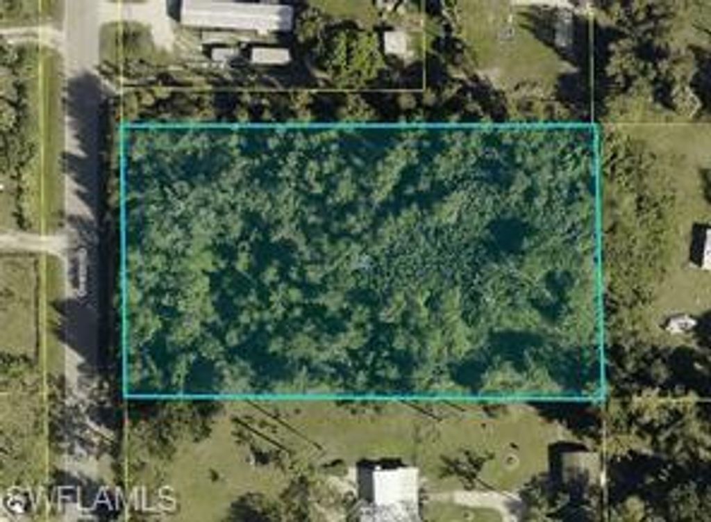7979 Bogart DR, NORTH FORT MYERS, FL 33917 — photo 5