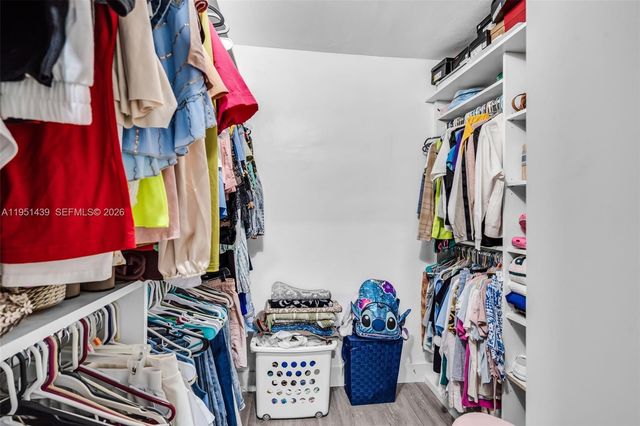 3320 NW 177th Ter, Miami Gardens, FL 33056