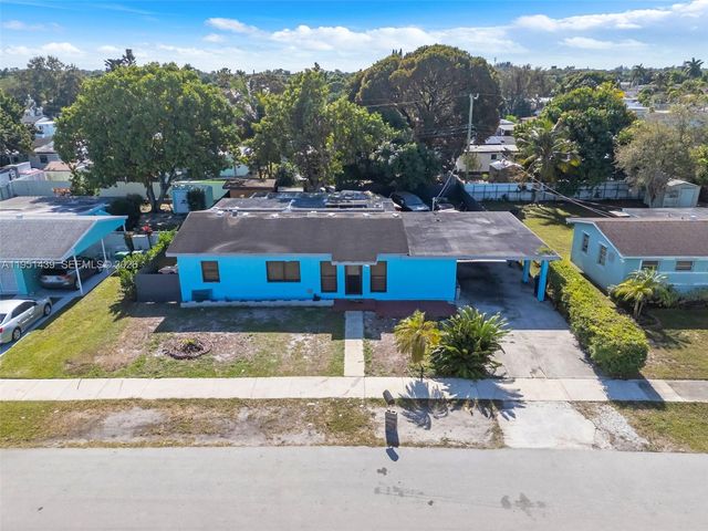 3320 NW 177th Ter, Miami Gardens, FL 33056