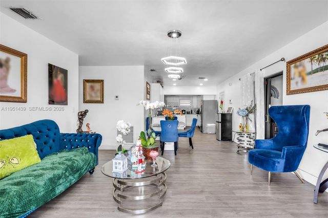 3320 NW 177th Ter, Miami Gardens, FL 33056