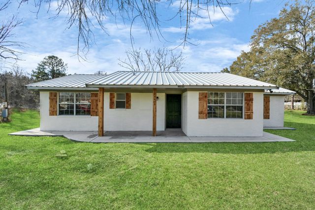 25409 Pebble Drive, Huffman, TX 77336