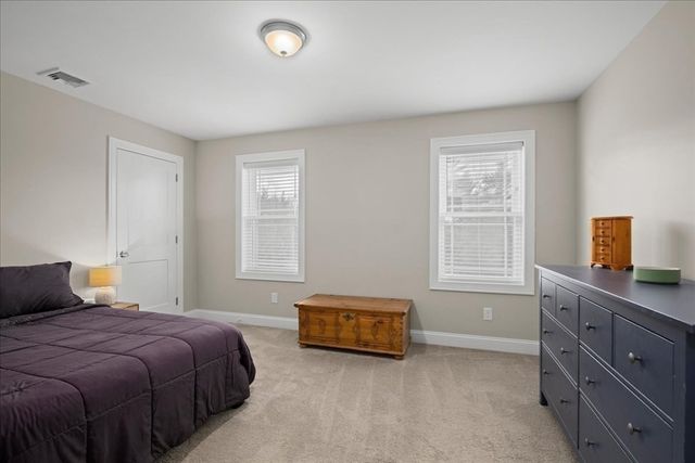 141 Thompson St, Palmer, MA 01069