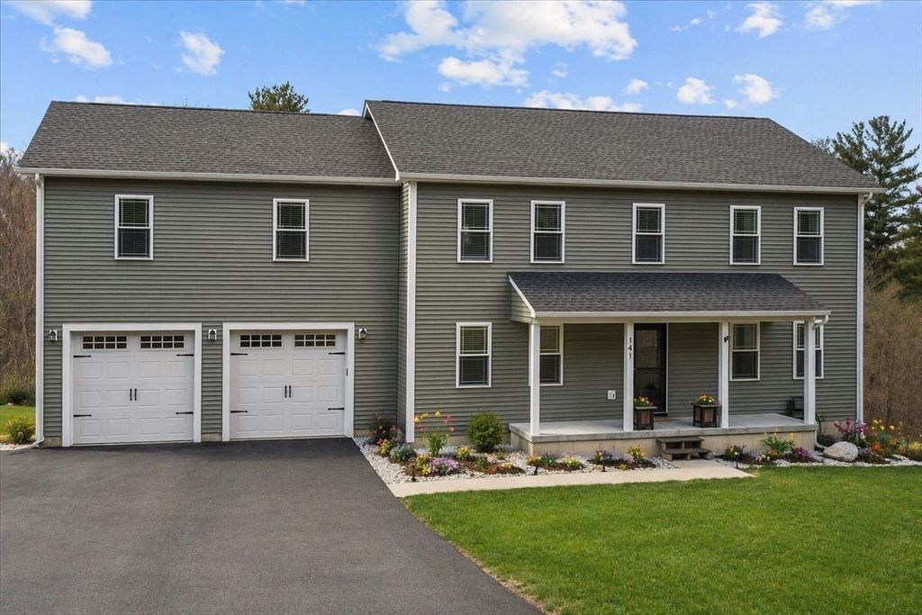141 Thompson St, Palmer, MA 01069