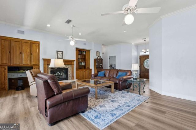 564 Cardinal Circle E, St. Marys, GA 31558