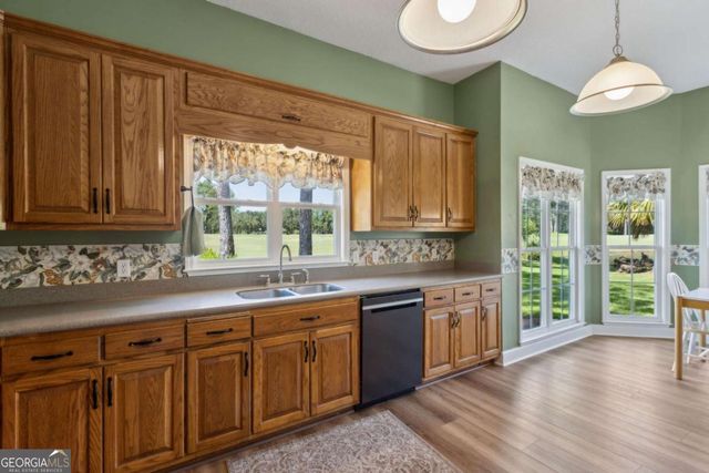 564 Cardinal Circle E, St. Marys, GA 31558