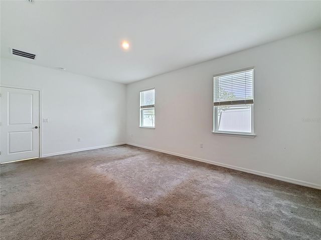 418 QUAYSIDE AVENUE, Mascotte, FL 34753