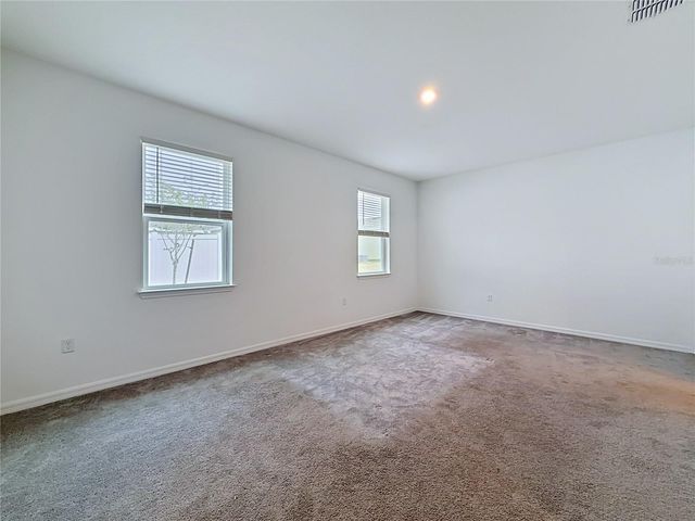 418 QUAYSIDE AVENUE, Mascotte, FL 34753