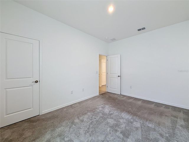 418 QUAYSIDE AVENUE, Mascotte, FL 34753