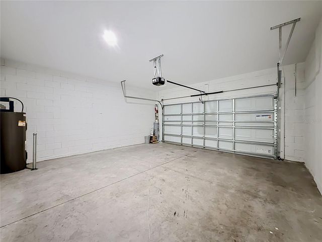 418 QUAYSIDE AVENUE, Mascotte, FL 34753