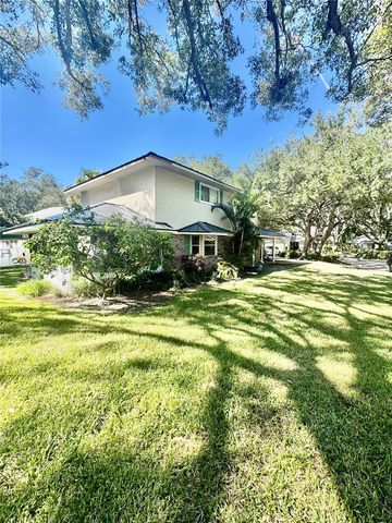 6812 ARBOR OAKS DRIVE, Bradenton, FL 34209